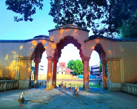 Shri Adi Mahalakshmi (Mahalakshmi Gauri) Mandir, Varanasi, Uttar Pradesh temple